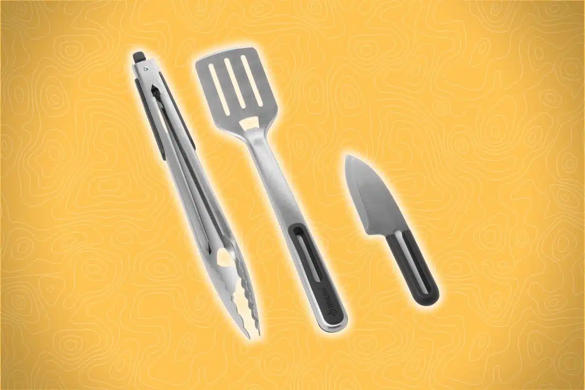 Kitchen utensils product image.