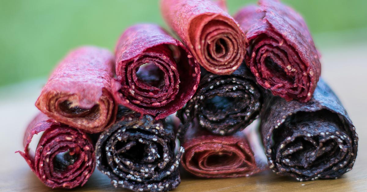 How to Make Dehydrated Fruit Leathers + 3 Variations! Fresh Off the Grid