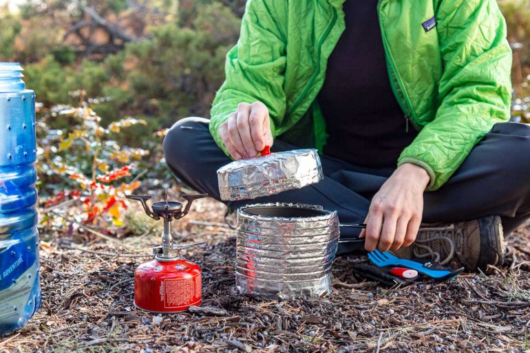 How to Make an Insulated Cozy for Backpacking Fresh Off The Grid