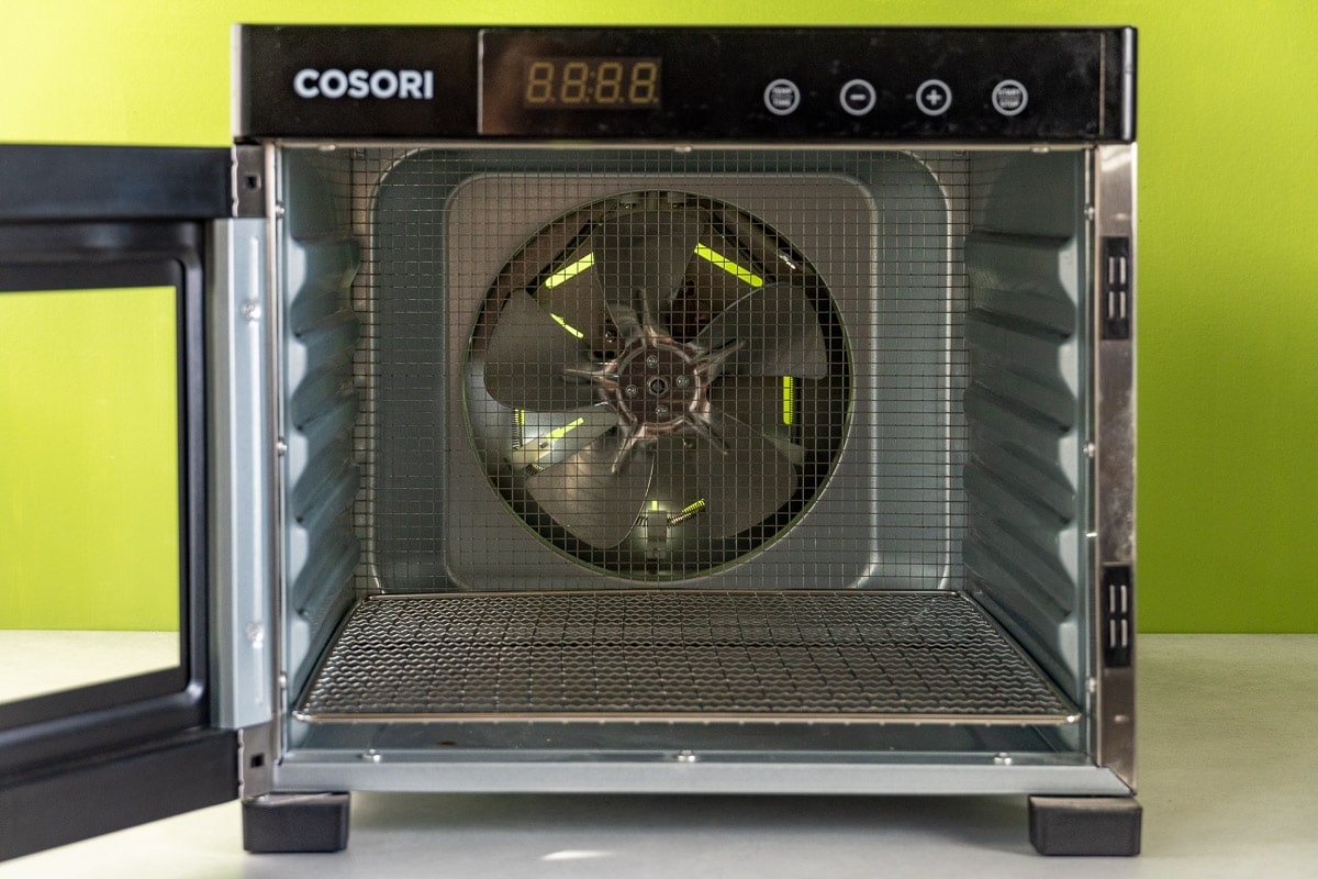The fan of the Cosori Premium dehydrator