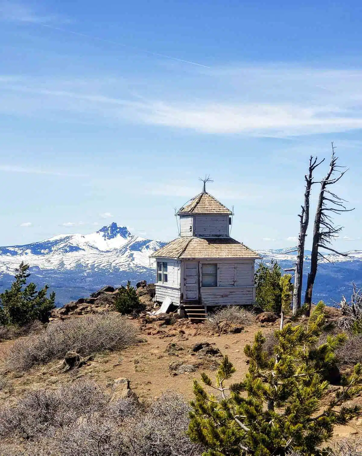Lookout tower on Black Butte