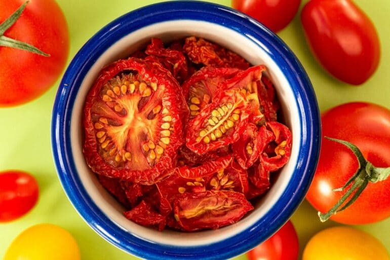 Dried tomatoes in a bowl
