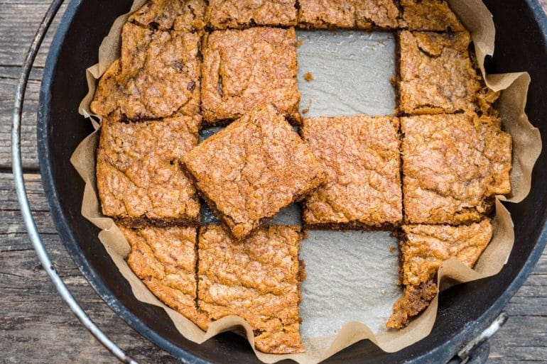 Dutch Oven Blondies