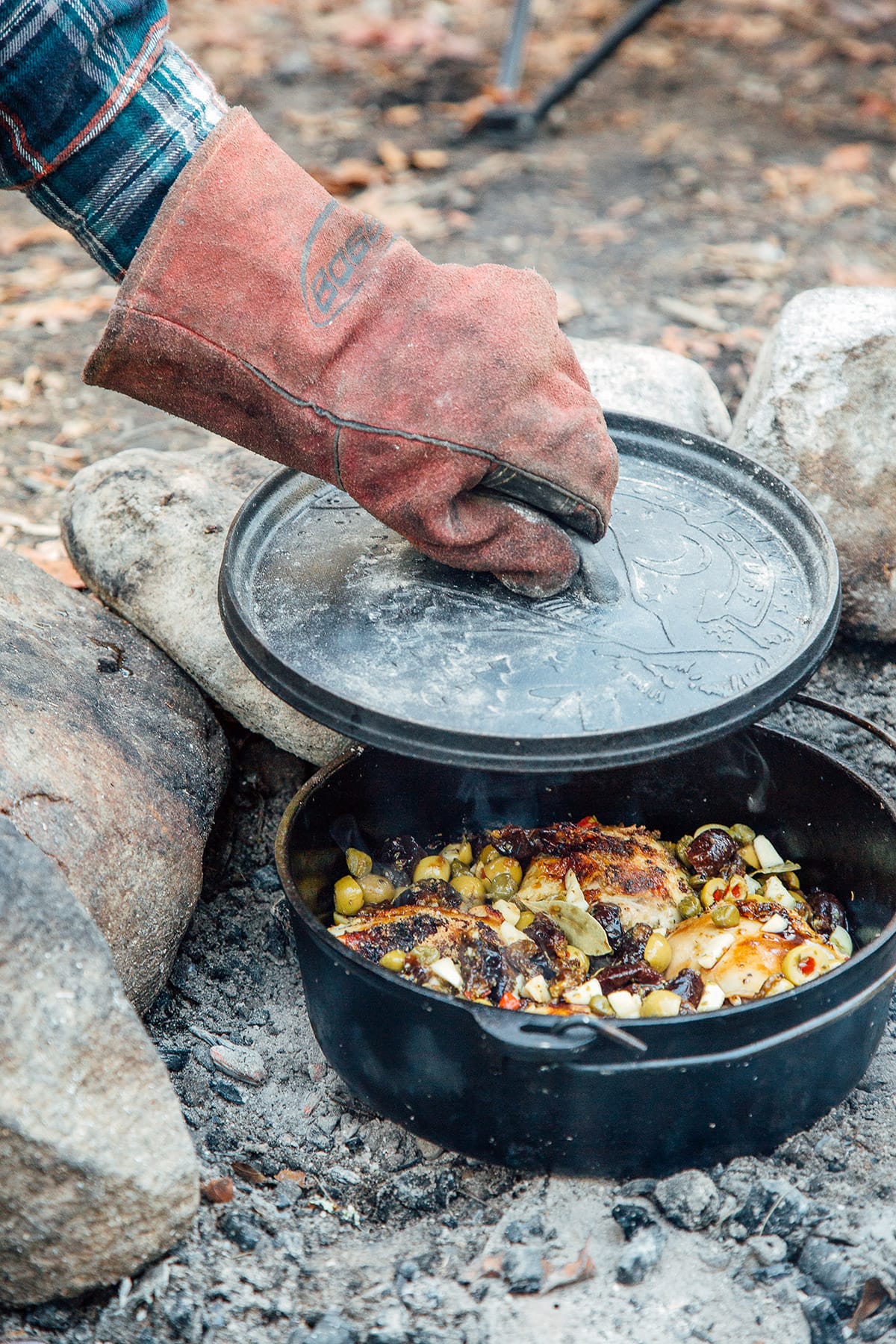 29 Camping Dutch Oven Recipes – Fresh Off The Grid