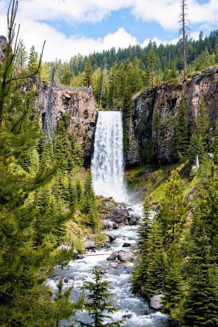 Tumalo Falls Hikes & Tips for Visiting - Fresh Off The Grid